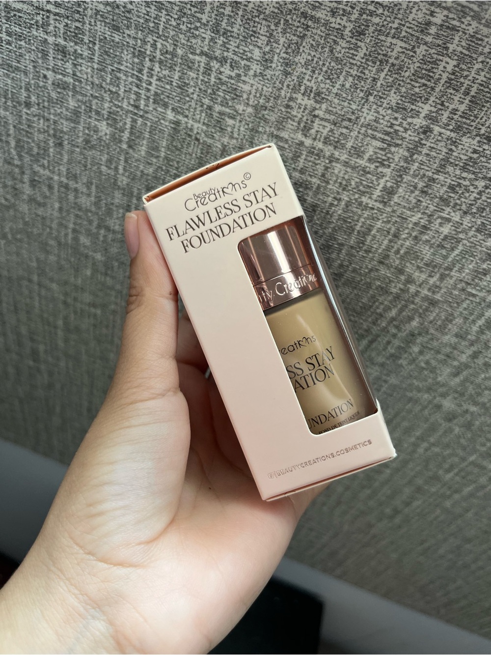 Beauty Creations Flawless Stay Foundation - Beige